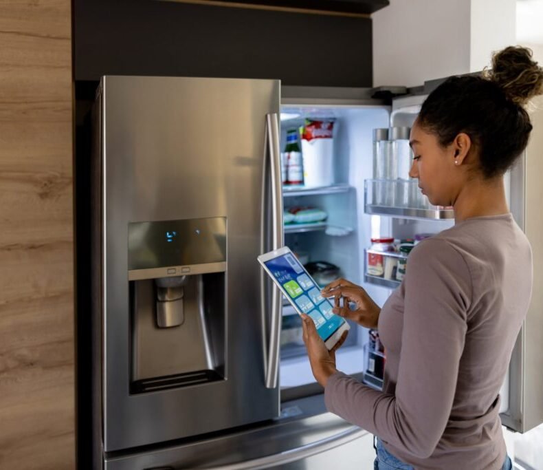 Smart Refrigerator. Smarter Living