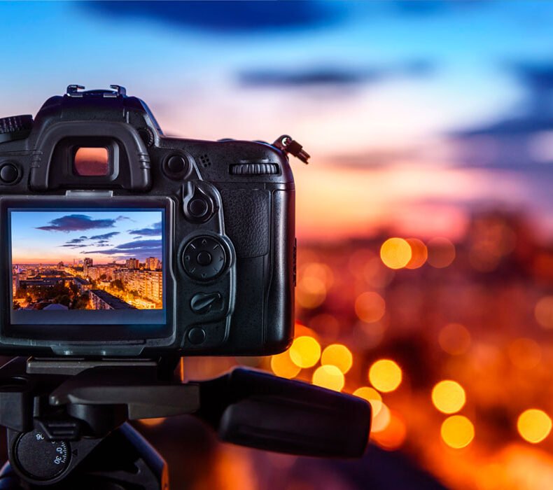 Top 10 Cameras of 2025: Capture Every Moment Like a Pro!